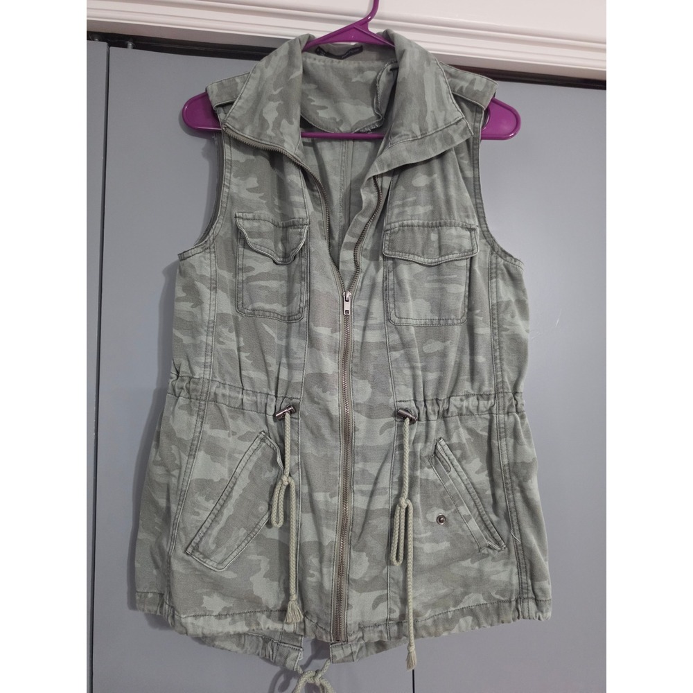 Maurices Utility Vest Women Medium Green Excellent Camo Zip Up Drawstring Waist